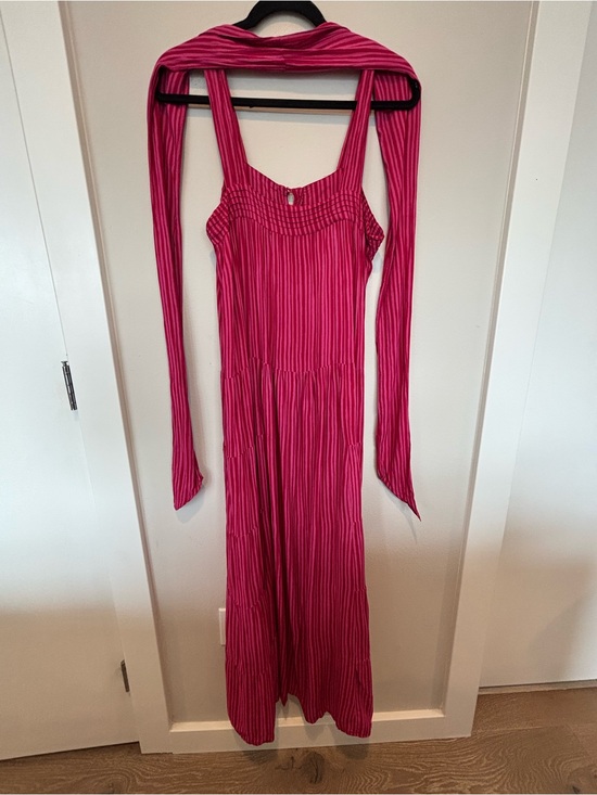 Natalie Martin Dresses & Skirts - Natalie Martin Rayon Fuchsia Sleeveless Maxi Dress with Matching Sash